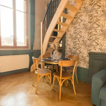 Les Petits Boudoirs Bernascon Apartment